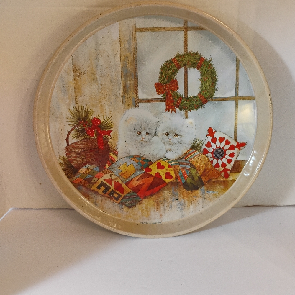 Giordano 1992 Vintage Christmas Tin Tray